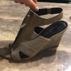 Franco Sarto Size 9 Suede Wedges -Tan/Grey